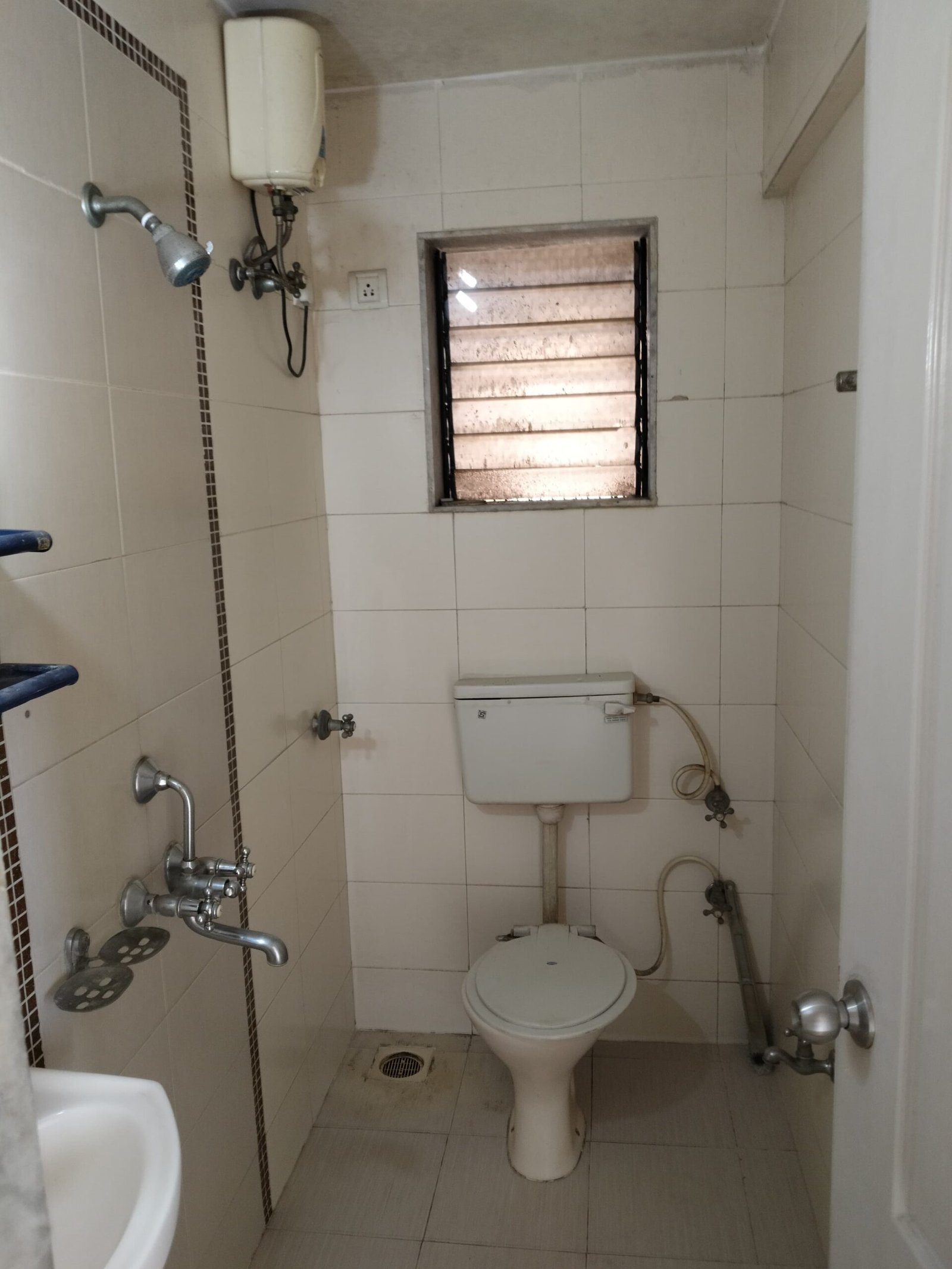 WhatsApp Image 2025-11-06 at 12.14.06_861751f0